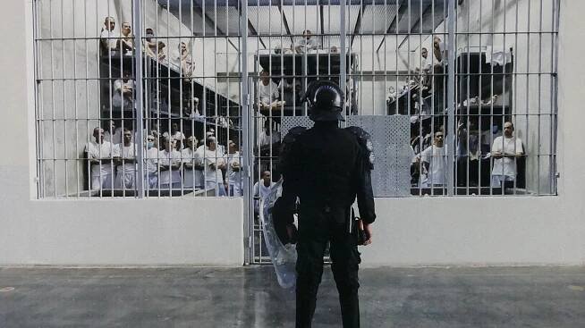 Venezuela prověřuje prezidenta Salvadoru kvůli porušování práv ve věznici - Seznam Zprávy
