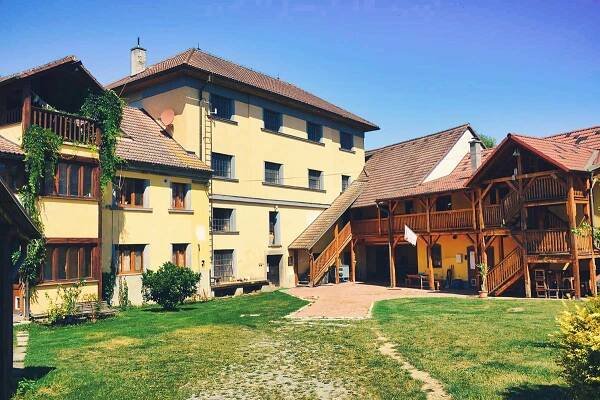 Mlýn Osvračín, ubytování, 5 ložnic, 18 lůžek, galerie, WI-FI, gril