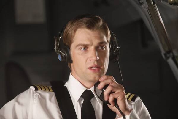 Pan Am - Pilot - Z filmu - Mike Vogel