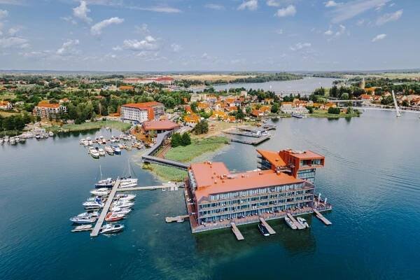 Hotel Mikołajki Leisure & SPA u jezera Mikołajki