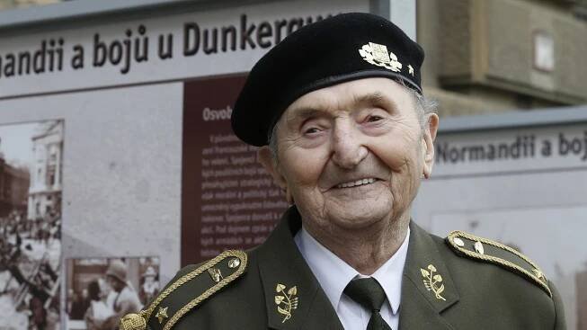 S Němci se pral už jako kluk, u Tobruku a Dunkerque s nimi bojoval na život a na smrt