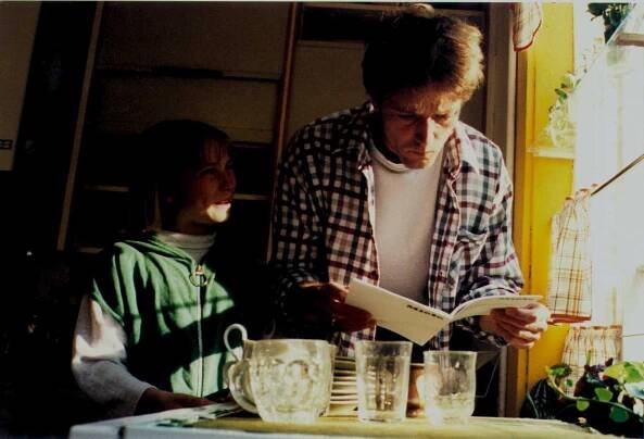 Podívej se, jak letí - Z filmu - Stephanie León, Lars Simonsen