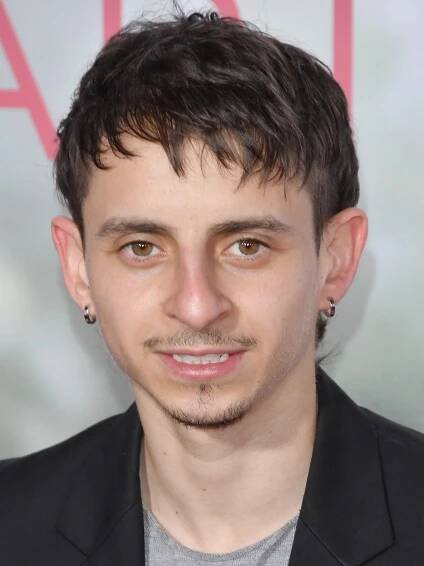 Moises Arias - Actor