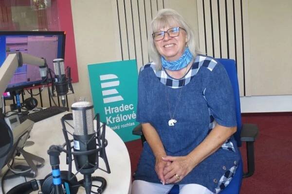 Hana Marie Körnerová ve studiu Českého rozhlasu Hradec Králové | foto: Milan Baják,  Český rozhlas