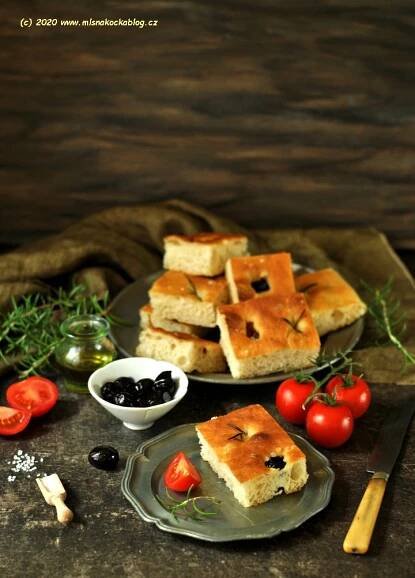 Focaccia… se sardelovým máslem | Blog Mlsné kočky