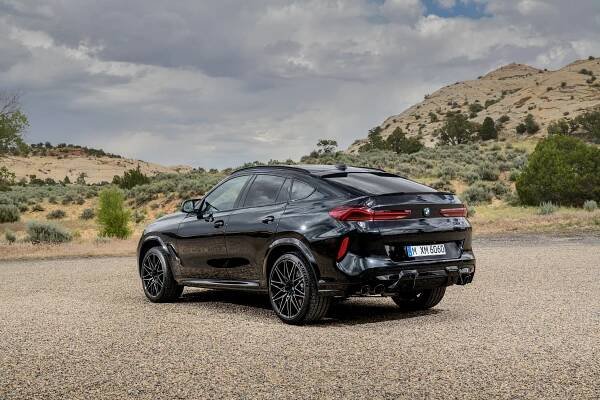 Nové BMW X5 M a X6 M mají stejný výkon jako M5. Prodávat se budou i ve verzi Competition
