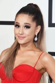 Ariana Grande 2016 Grammys