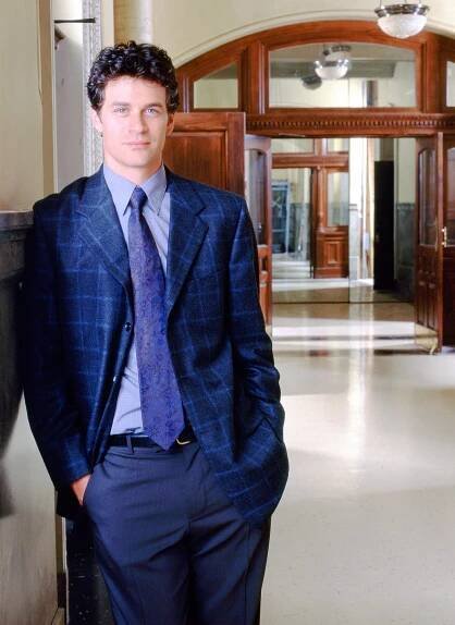 Philly - Promo - Tom Everett Scott
