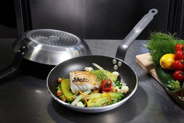 Pánev s nepřilnavým povrchem, hliník, 20 cm, "CHOC INDUCTION" - de Buyer | KitchenShop