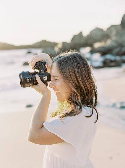 About - Kristin Adams / Keep Glowing Photography