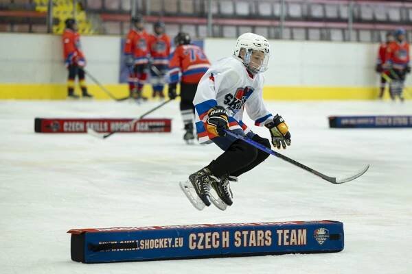 Letní kempy 2025 v Mělníku - Hokejová škola | SKILLS HOCKEY | Tomáš Hadrava