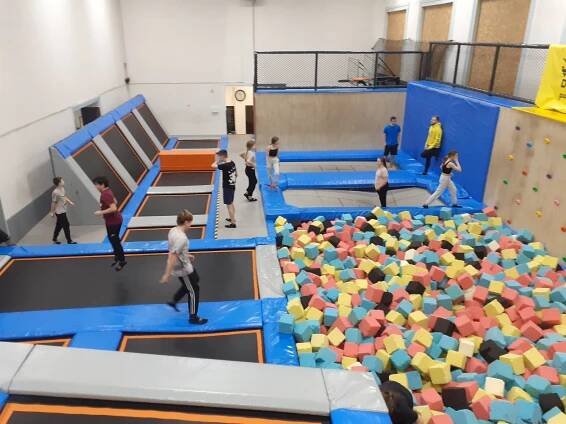 Jump Aréna 7.C | Základní škola Broumovská, Liberec