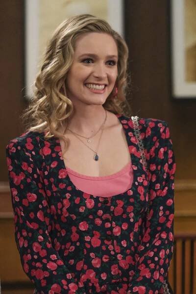 Greer Grammer - Goldbergovi - The Dating Game - Z filmu