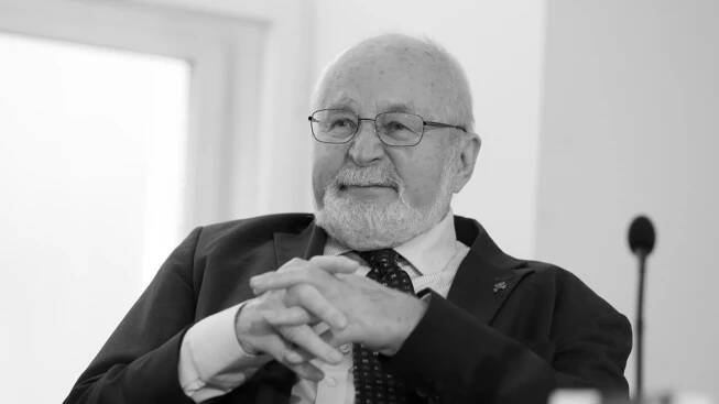 Diskuze: Zemřel zakladatel Nadace Charty 77 František Janouch. Jadernému fyzikovi bylo 92 let