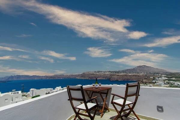 Adamantios & 3*