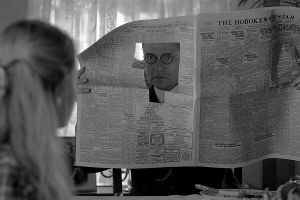 Okouzlení - Z filmu - James Urbaniak