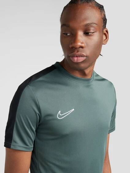 NIKE Funkční tričko 'Academy23' – zelená