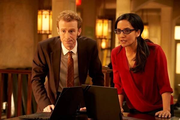 Mark Rendall, Archie Panjabi - Osudové cesty - Demoliční koule - Z filmu