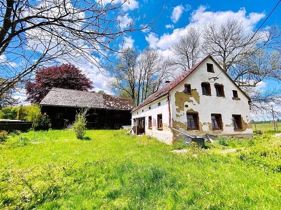 Dům, 4+kk, sklep, stodola, pozemek 2837m2, Chodovská Huť – Tři Sekery | Révay Reality