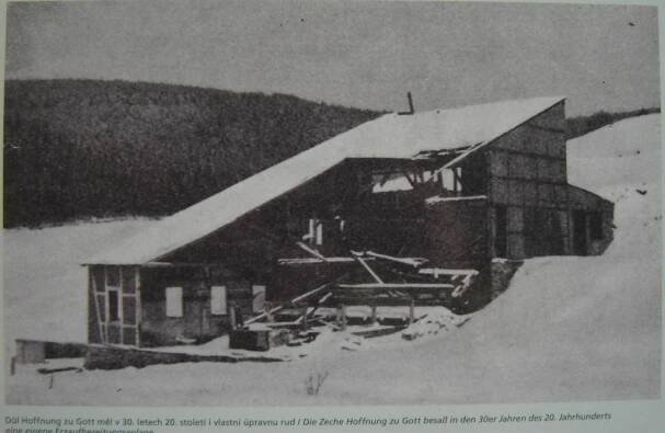 Města, obce, osady, samoty a objekty zaniklé nebo částečně zaniklé (dobové pohlednice, historie, vojenské mapy, místopis