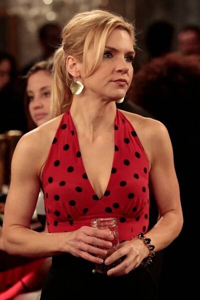 Whitney - Up All Night - Z filmu - Rhea Seehorn