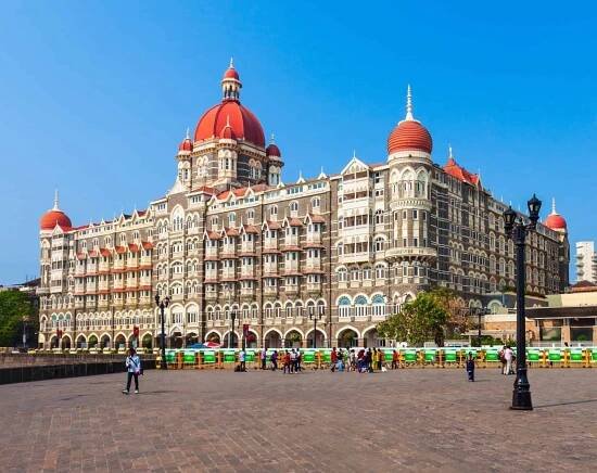 hotel taj mahal palace v bombaji - bombaj - stock snímky, obrázky a fotky
