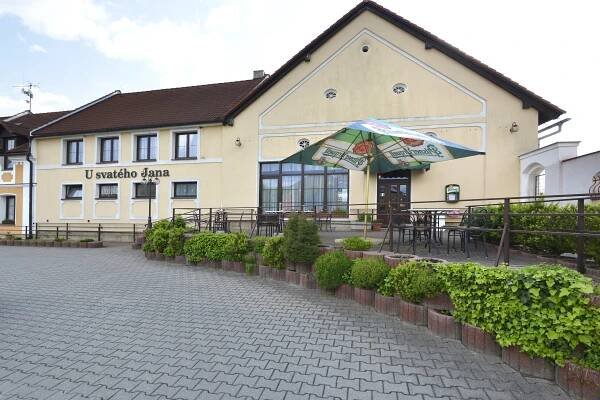 Penzion U Svatého Jana - Hradec Králové - Východní-Čechy.info - oficiální turistický portál Pardubického kraje