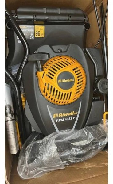 BAZAR!! Riwall RPM 4032 P - multifunkční travní sekačka 2v1 bez pojezdu 39112529914 PO SERVISE!!