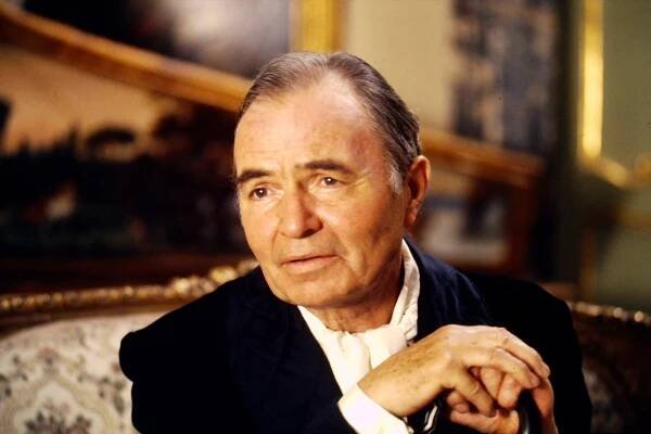 Úctyhodní lidé - Z filmu - James Mason
