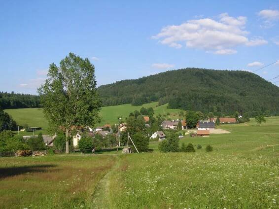 Machovská Lhota