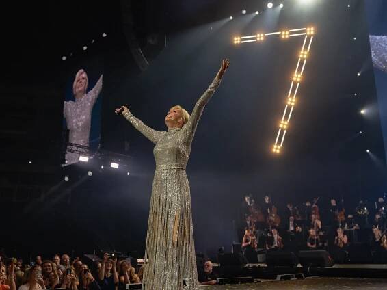 Helena Vondráčková 77 - o2 arena