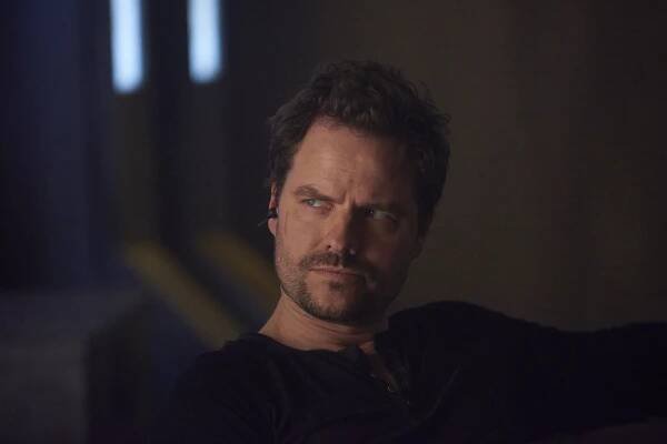 Dark Matter - Episode 10 - Z filmu - Anthony Lemke