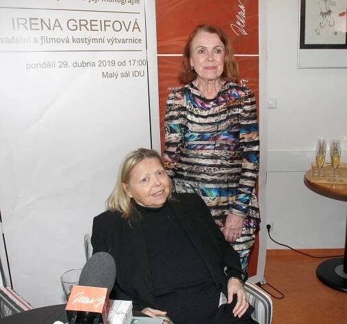 Manželka Josefa Laufera, který je v umělém spánku téměř tři roky, zemřela