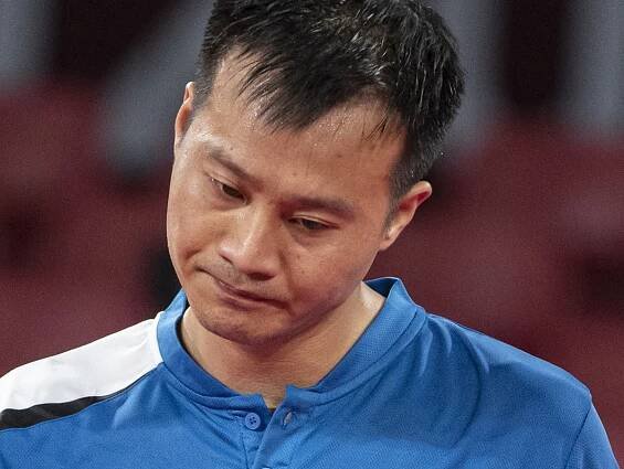 Slovenskí stolní tenisti na úvod prehrali, jediný bod získal Wang