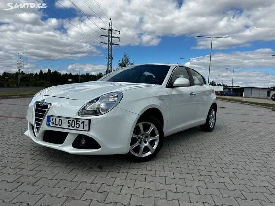 Alfa Romeo Giulietta 1.4 88Kw Benzín / 1. majitel