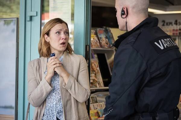Sunnuntailounas - Jääviys-show (S03E06) (2020)
