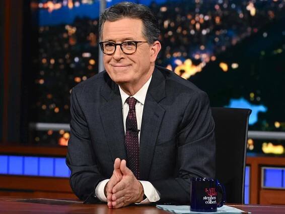 Jimmy Fallon, Seth Meyers and Jon Stewart Support Stephen Colbert in Coldplay Kiss-Cam Inspired Spoof