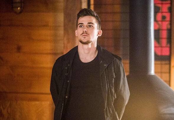 Stoupenci zla - Učenlivý žák - Z filmu - Josh Salatin