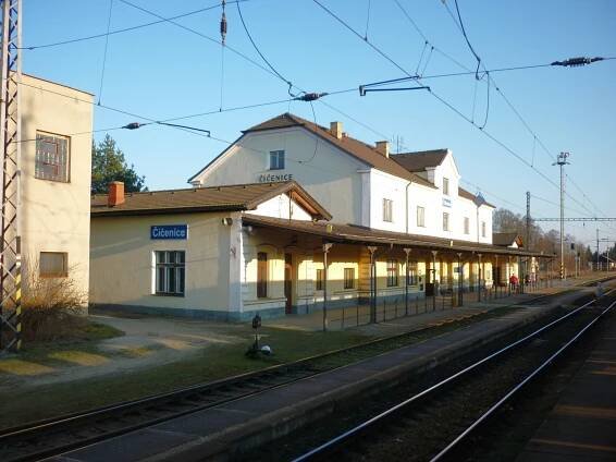 Číčenice (nádraží)