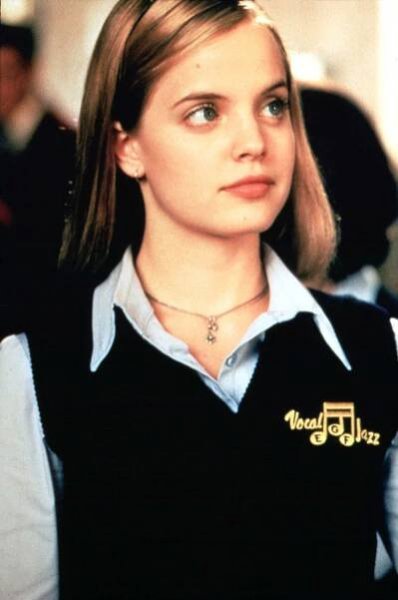 mena suvari