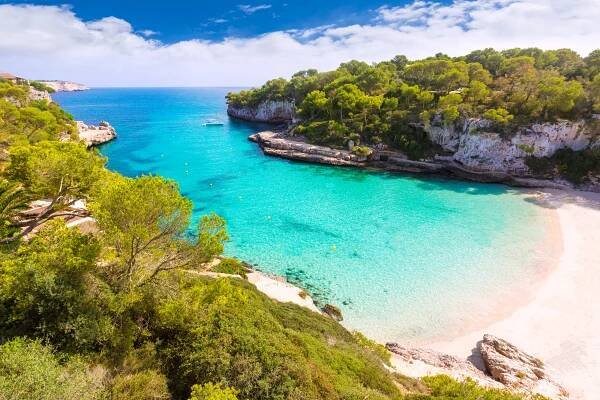 Zájezd z Brna na Mallorcu na konci září – 4* hotel se snídaní / polopenzí