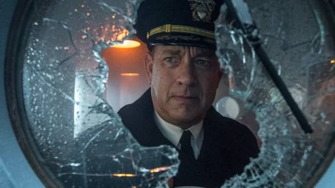 Bitva o život. Tom Hanks se probíjí nacistickými ponorkami v dramatu Greyhound