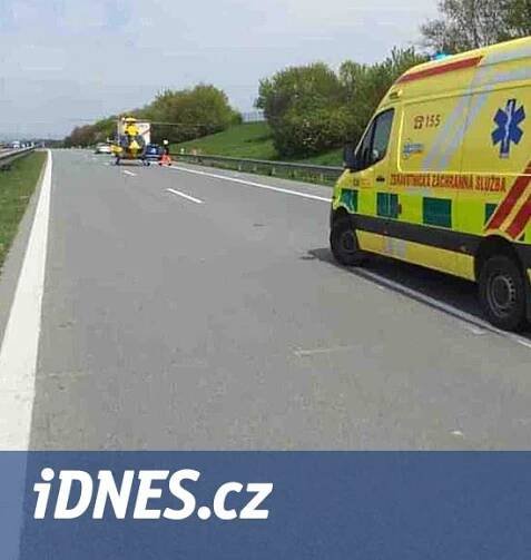D1 na Přerovsku ochromila nehoda dvou aut, provoz stál v obou směrech - iDNES.cz