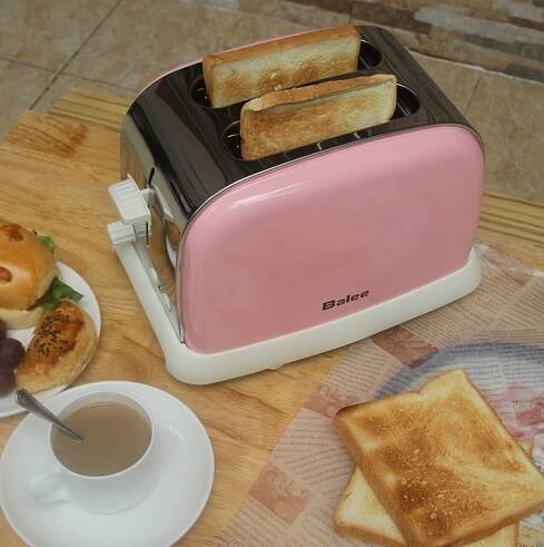 Breville 4-místný toustovač z nerezové oceli - Retro evropský design