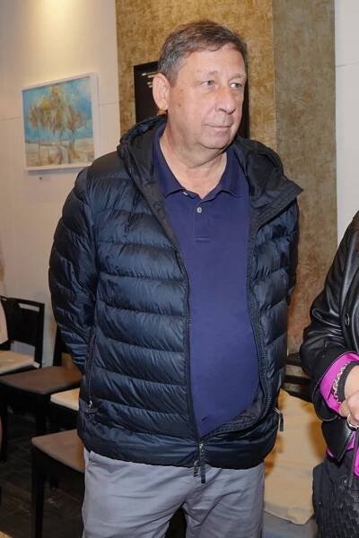 FOTO: Jiří Hanych na společenské akce téměř nikdy nechodí. – stránka 9