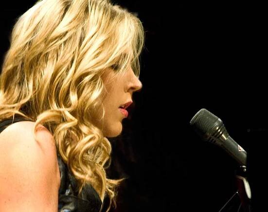 Diana Krall, Paris, The Olympia 04-James O'Mara