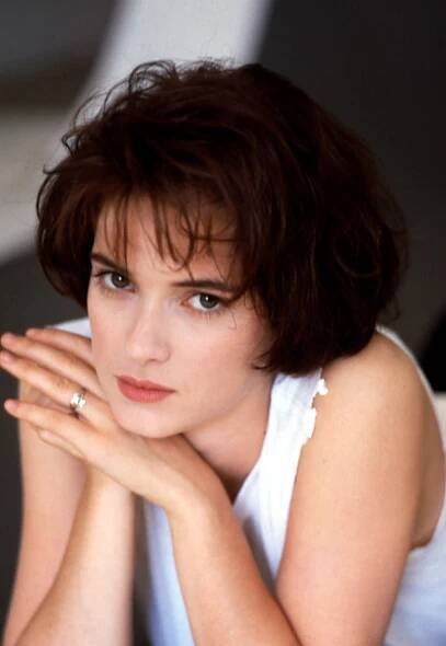 Vítej doma, Roxy Carmichaelová - Promo - Winona Ryder
