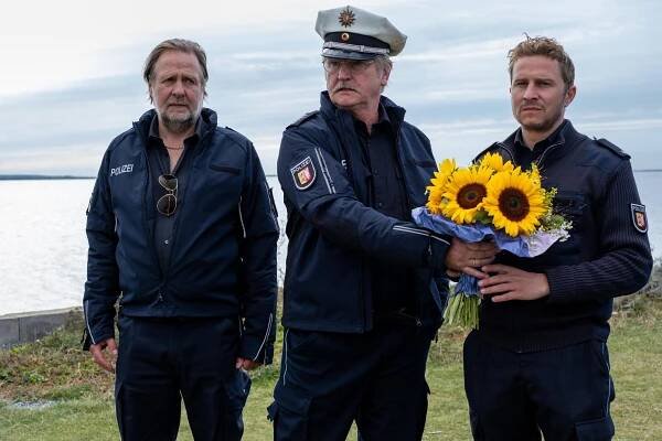 Steffen Münster, Detlev Buck, Max Hubacher - Morden auf Öd – Ein Insel-Krimi - Tag der Abrechnung - Z filmu