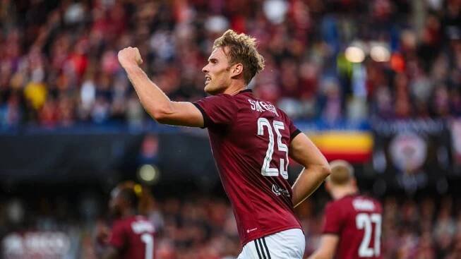 Japonský klub projevuje zájem o dánského obránce z české ligy. Má se Sparta bát o Sørensena? - Ruik.cz