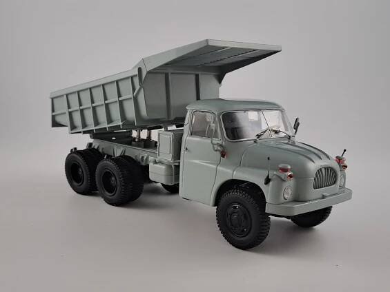 Tatra T138 S1 dumper šedý 1:43 Auto Historia